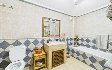 Property slide 25