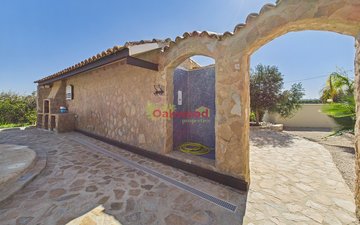 Property slide 38