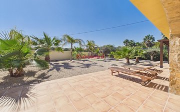 Property slide 42