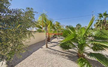 Property slide 60