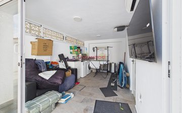 Property slide 21