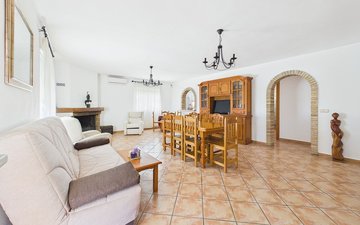 Property slide 4