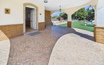 Property slide 31