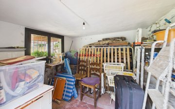 Property slide 19