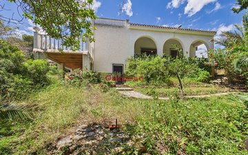 Property slide 29