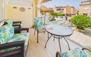 Property slide 25