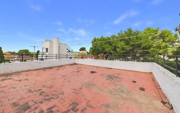 Property slide 42