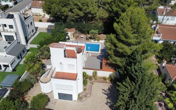 Property slide 3