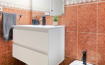 Property slide 19