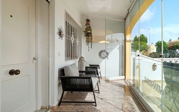 Property slide 40