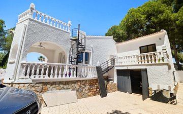 Property slide 43