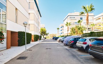 Slajd nieruchomości 42