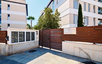 Slajd nieruchomości 37