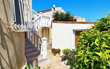 Property slide 31