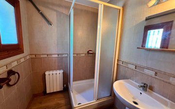 Property slide 21
