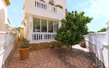 Property slide 39