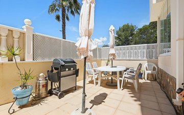Property slide 48