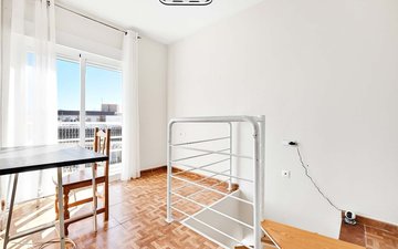 Property slide 25
