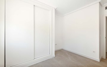 Property slide 22