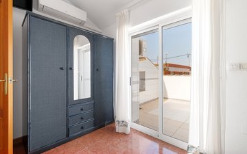 Property slide 39