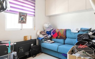 Property slide 18