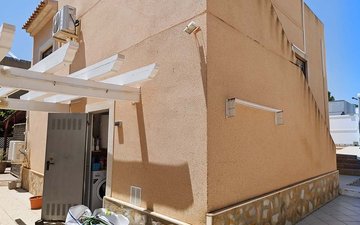 Property slide 39