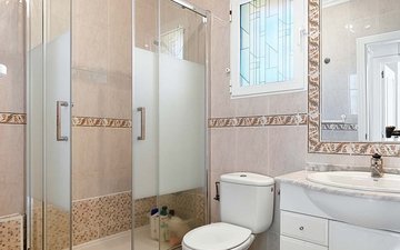 Property slide 15