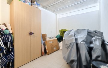 Property slide 41