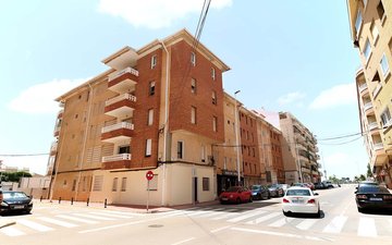 Property slide 28