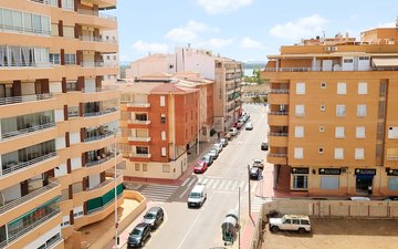 Property slide 40