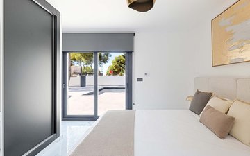 Property slide 33