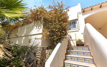 Property slide 46