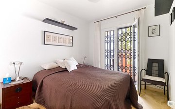 Property slide 24