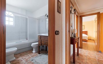 Property slide 18