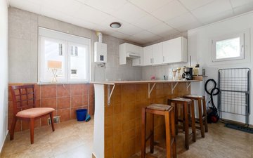 Property slide 49