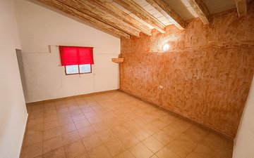 Property slide 25