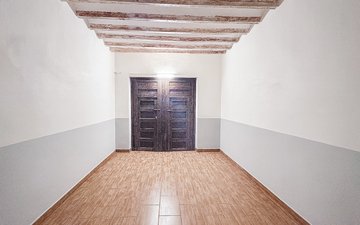Property slide 48