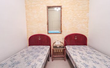 Property slide 35