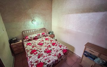 Property slide 37
