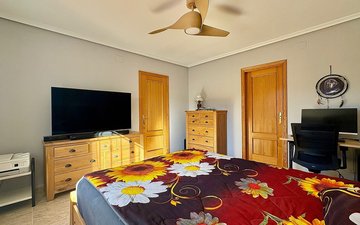Property slide 20