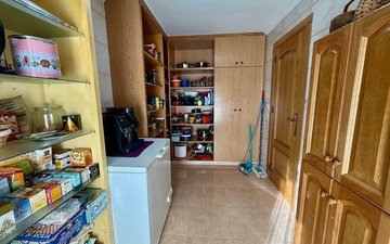 Property slide 27
