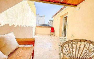 Property slide 19