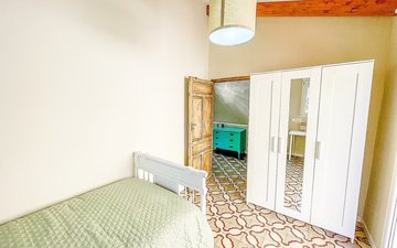 Property slide 15