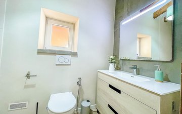 Property slide 16