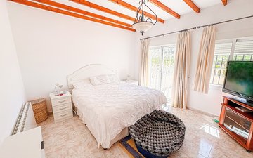 Property slide 46
