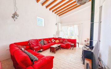 Property slide 35