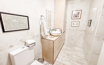 Property slide 50