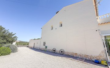 Property slide 21