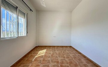 Property slide 25