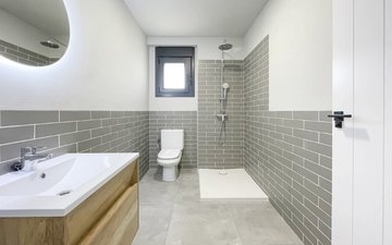 Property slide 22